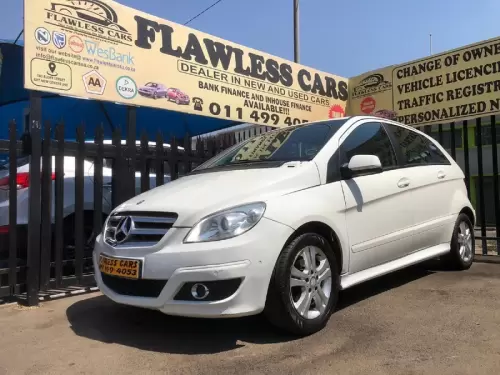 2011-Mercedes-Benz-B-Class-B-180-Auto (20)