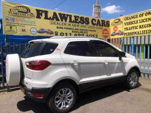2015-Ford-EcoSport-10-EcoBoost-Titanium_0