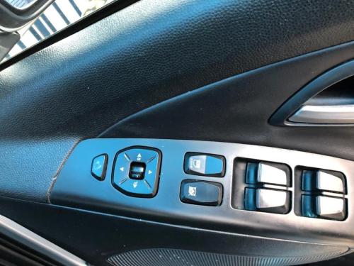 2016-Hyundai-ix35-20-Premium (12)