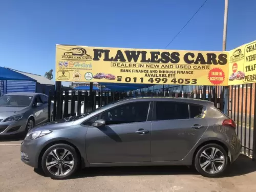 2016-Kia-Cerato-20-SX-Auto-5-dr (4)