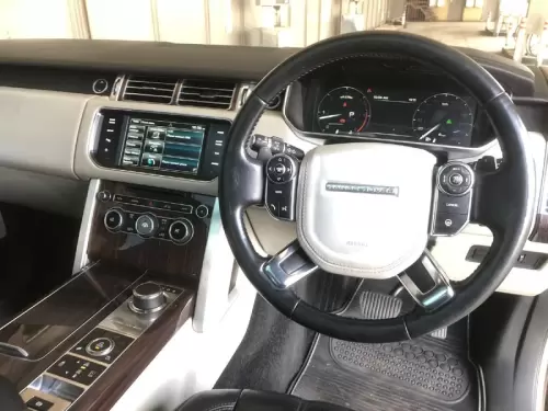 2016-Land-Rover-Range-Rover-44-SD-V8-Vogue-SE (14)