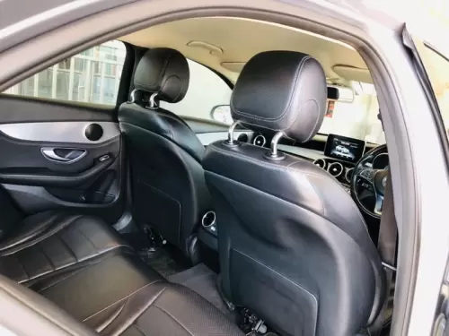 2016-Mercedes-Benz-C-Class-C-200-Auto (17)