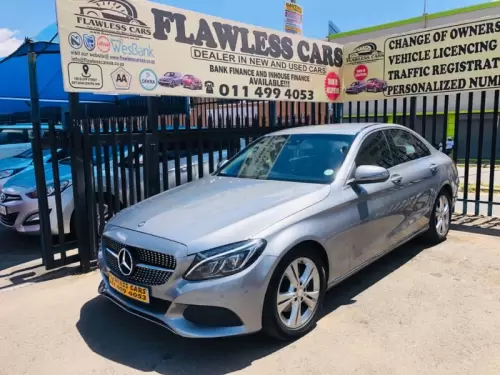 2016-Mercedes-Benz-C-Class-C-200-Auto (8)