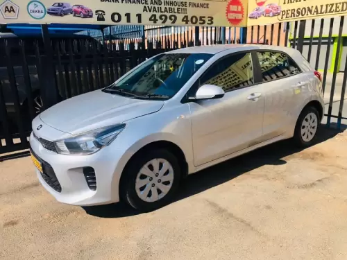 2018-Kia-Rio-12-5-dr (14)