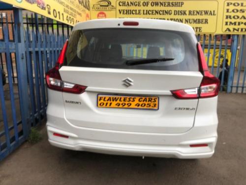 2018-Suzuki-Ertiga-15-GLX_1